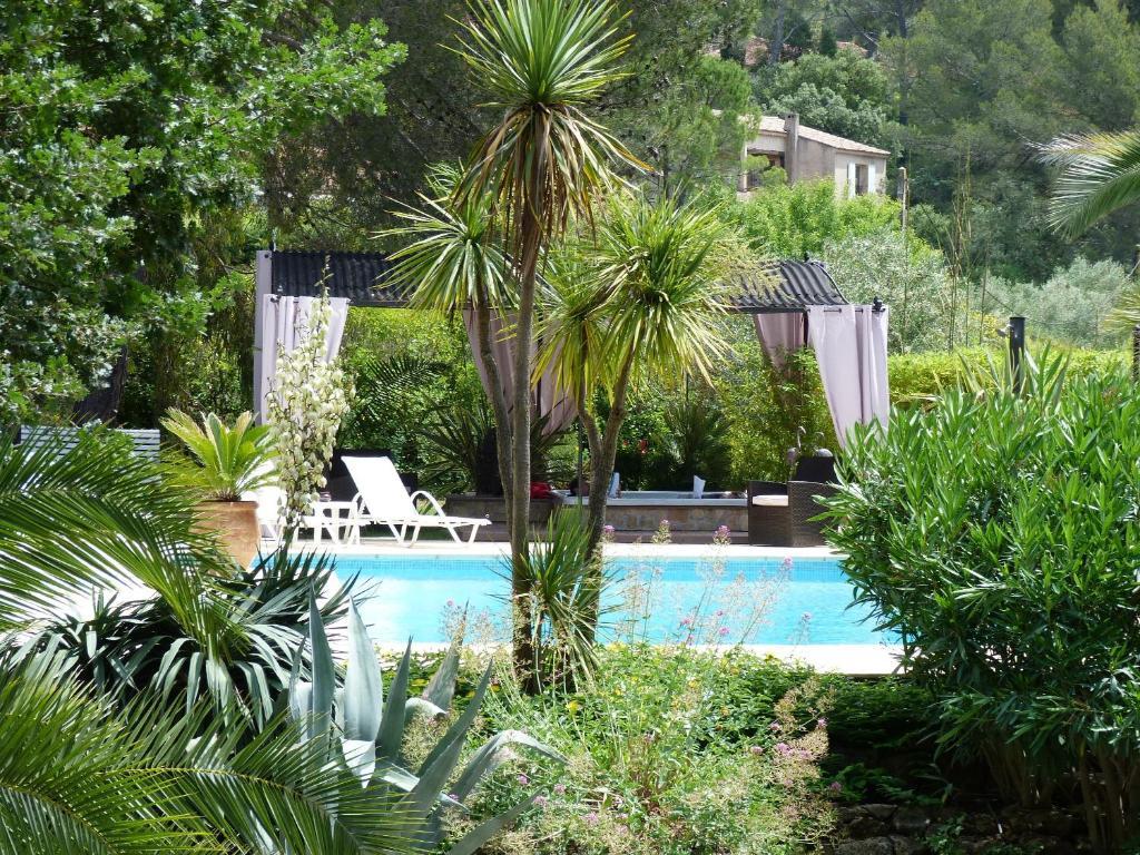 Le Mas Du Pere La Motte  Exterior photo