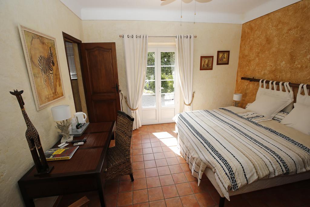 Le Mas Du Pere La Motte  Exterior photo